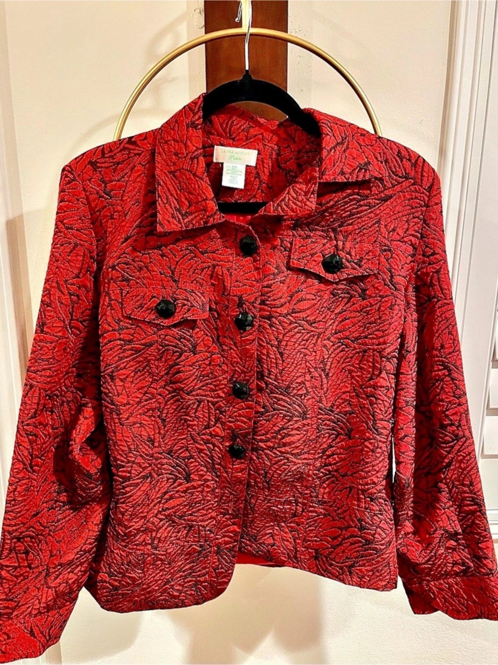 Laura Ashley Petite Floral Cropped Jacket in Red & Black Size PM Like New